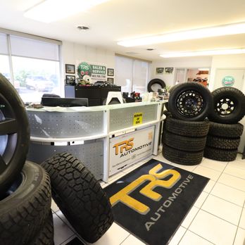 TRS Automotive - Service Reception - Auto Repair Near Me - Calgary, Alberta