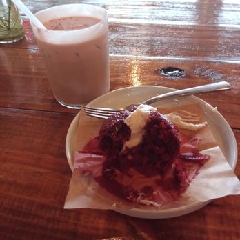 Tre Stelle Coffee - As you can see, I wasn't wasting any time, enjoying my treats - Coffee & Tea Near Me - Dallas, Texas