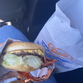 Dick's Drive-In - Deluxe - Fast Food Near Me - Kent, Washington Dick's Drive-In - Deluxe - Fast Food Near Me - Kent, Washington
