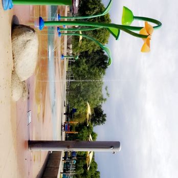Lake Skinner Splash Zone - Water Parks Near Me - Winchester, California Lake Skinner Splash Zone - Water Parks Near Me - Winchester, California