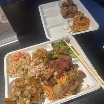 Bside - Event Food - Lounges Near Me - Honolulu, Hawaii
