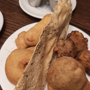 Khaab Indian Kitchen & Bar - Bexley - Mixed Platter - Indian Near Me - Bexley, Ohio