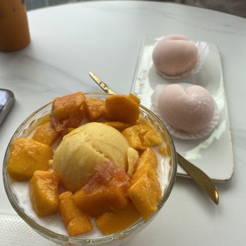 Mango Mango Dessert - Desserts Near Me - Las Vegas, Nevada Mango Mango Dessert - Desserts Near Me - Las Vegas, Nevada