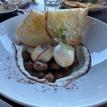 Showground Eatery - Pizza Near Me - Castle Hill, NSW