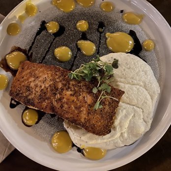 TownHall - Salmon with cauliflower mash - New American Near Me - Cleveland, Ohio TownHall - Salmon with cauliflower mash - New American Near Me - Cleveland, Ohio