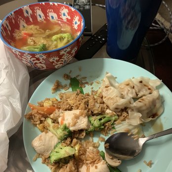 Dragon Express Chinese Restaurant - Moo Goo Gai Pan, Steamed Dumplings and Seafood Soup - Chinese Near Me - Gallatin, Tennessee