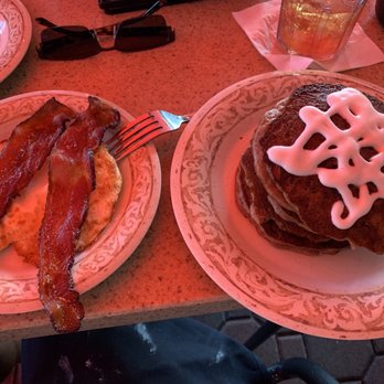 Another Broken Egg Cafe - Eggs and carrot pancakes! - Breakfast & Brunch Near Me - Siesta Key, Florida Another Broken Egg Cafe - Eggs and carrot pancakes! - Breakfast & Brunch Near Me - Siesta Key, Florida
