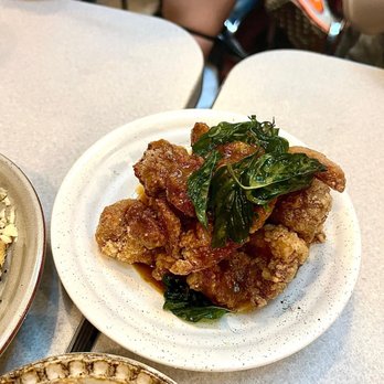 Wenwen - Hot Honey Popcorn Chicken - Taiwanese Near Me - Brooklyn, New York Wenwen - Hot Honey Popcorn Chicken - Taiwanese Near Me - Brooklyn, New York