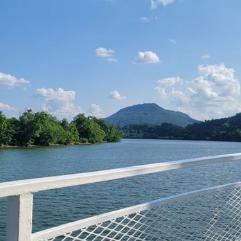 Southern Belle Riverboat - Tours Near Me - Chattanooga, Tennessee Southern Belle Riverboat - Tours Near Me - Chattanooga, Tennessee