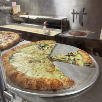 Pieces Pizza by the Slice - Pizza Near Me - Sacramento, California Pieces Pizza by the Slice - Pizza Near Me - Sacramento, California