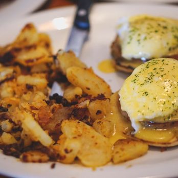 Compton's Pancake House - Breakfast & Brunch Near Me - Stroudsburg, Pennsylvania