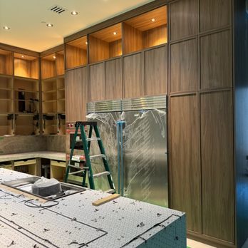 Custom Closet Solutions - skinny shaker door - Cabinetry Near Me Custom Closet Solutions - skinny shaker door - Cabinetry Near Me