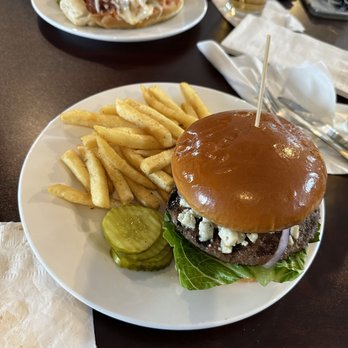Bella Luna - The blue burger - American Near Me - North Providence, Rhode Island Bella Luna - The blue burger - American Near Me - North Providence, Rhode Island