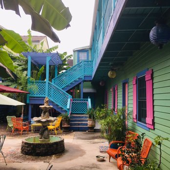 Creole Gardens - Bed & Breakfast Near Me - New Orleans, Louisiana Creole Gardens - Bed & Breakfast Near Me - New Orleans, Louisiana