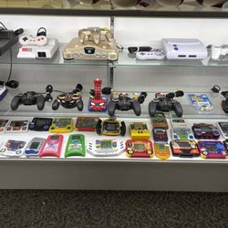 Lewis Game Shop