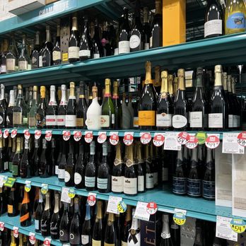 Bottle King - Beer, Wine & Spirits Near Me - East Windsor, New Jersey