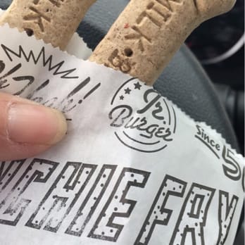 Pal's - Treats for the doggies! - Fast Food Near Me - Elizabethton, Tennessee