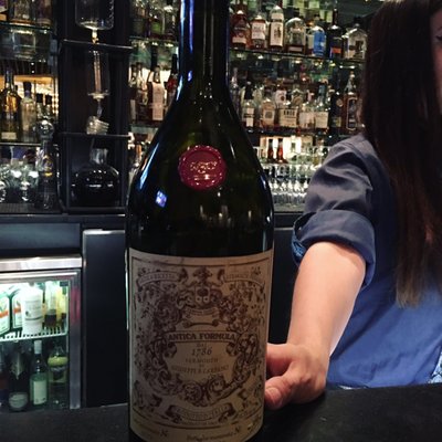 Franklin Lounge by null