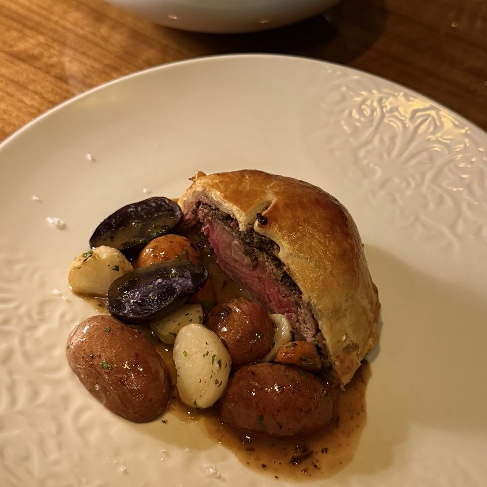 The Mont - Beef wellington - New American Near Me - Fort Worth, Texas The Mont - Beef wellington - New American Near Me - Fort Worth, Texas