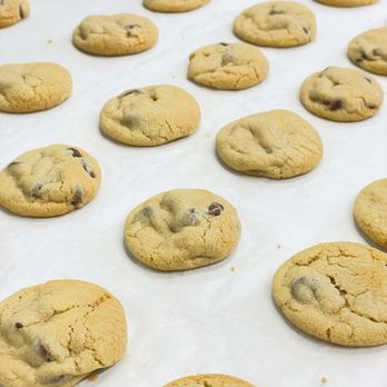 Green Cottage Bakery - Mini Chocolate Chip Cookies,
Perfect bite-size for any occasions, - Desserts Near Me Green Cottage Bakery - Mini Chocolate Chip Cookies,
Perfect bite-size for any occasions, - Desserts Near Me