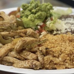 Madi's Mexicali Stop - Grass Valley - Are you hungry? Try our full meals like carne asada and chili relleno