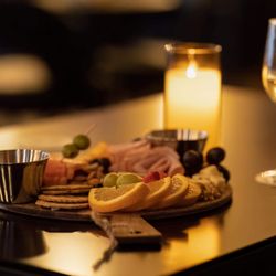 Onyx Wine & Cigar Lounge
