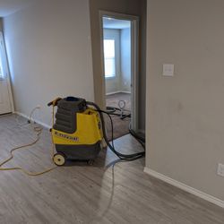 M & G Professional Housekeeping