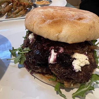 Meeting House - Blue goat burger - Diners Near Me - Tampa, Florida