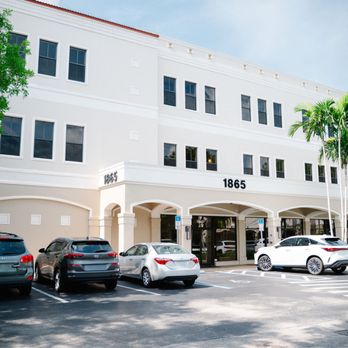 Jaffe Sports Medicine - Veterans Park - Sports Medicine Near Me - Naples, Florida Jaffe Sports Medicine - Veterans Park - Sports Medicine Near Me - Naples, Florida