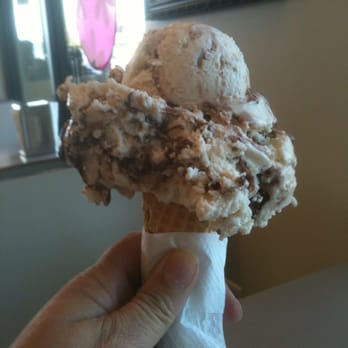 Dewar's Express - A single cone is huge! - Candy Stores Near Me - Bakersfield, California
