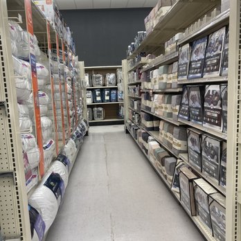 Big Lots - Department Stores Near Me - Menomonee Falls, Wisconsin