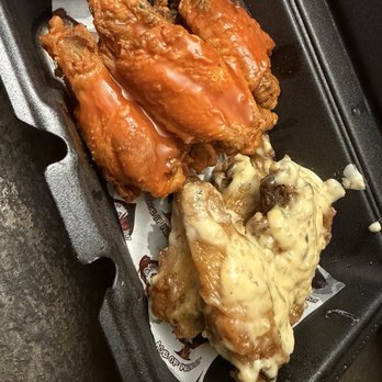 Ace of wingz - Food Trucks Near Me - Phoenix, Arizona