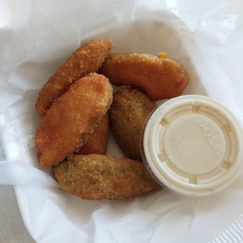 C&C Mun-Cheeze Pizza - Jalapeño Poppers, 6 pcs - Pizza Near Me - Oakland, California