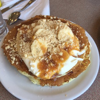 Denny's - These were absolutely positively delicious and very sweet so order a glass of milk with them LOL - American Near Me - Las Vegas, Nevada