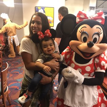 Chef Mickey's - American Near Me - Lake Buena Vista, Florida