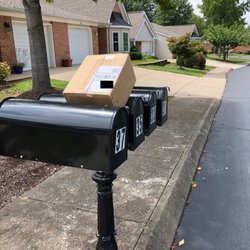United States Postal Service - This is totally unacceptable delivery! Drop at recipient's door or leave a pick up notice.
