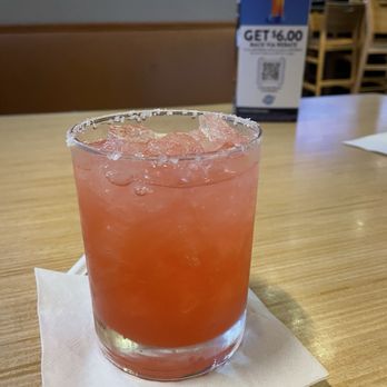 Buffalo Wild Wings - Strawberry Margarita - Chicken Wings Near Me - St Augustine, Florida