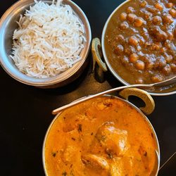Chana Masala (too salty, 2/5), Butter Chicken (5/5)