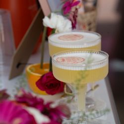 Sip'n Style - Bridal Shower Pineapple Martinis