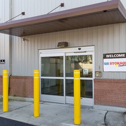 US Storage Centers - Electronic access door