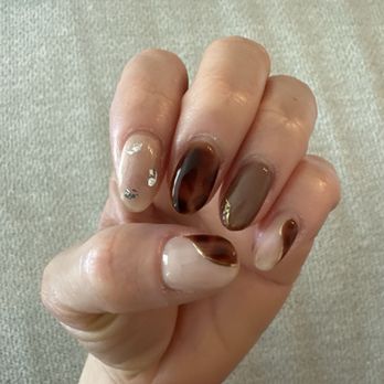 Lumi Nail Studio - Fall inspired nails - Nail Salons Near Me - Pasadena, California