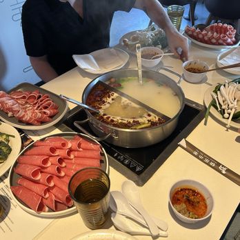 Happy Lamb Hot Pot - Hot Pot Near Me - Naperville, Illinois