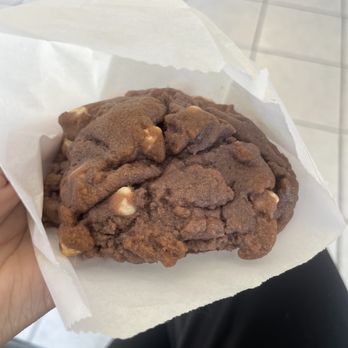 Cocoa Cookie Bar - Desserts Near Me - Houston, Texas