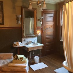 Gilded Cupid B & B