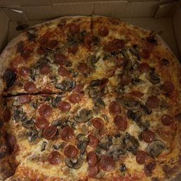 18" Pepperoni Pizza with sausage and mushrooms 18" Pepperoni Pizza with sausage and mushrooms