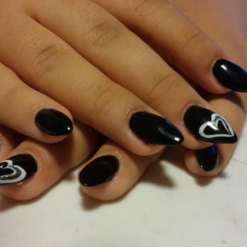 Kuhio Nails & Spa - Nail Salons Near Me - Honolulu, Hawaii