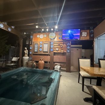 Tiny Saigon - Outside area - Vietnamese Near Me - Corona, California Tiny Saigon - Outside area - Vietnamese Near Me - Corona, California