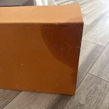 Luxsecondsnob - Used, Vintage & Consignment Near Me - Newport Beach, California