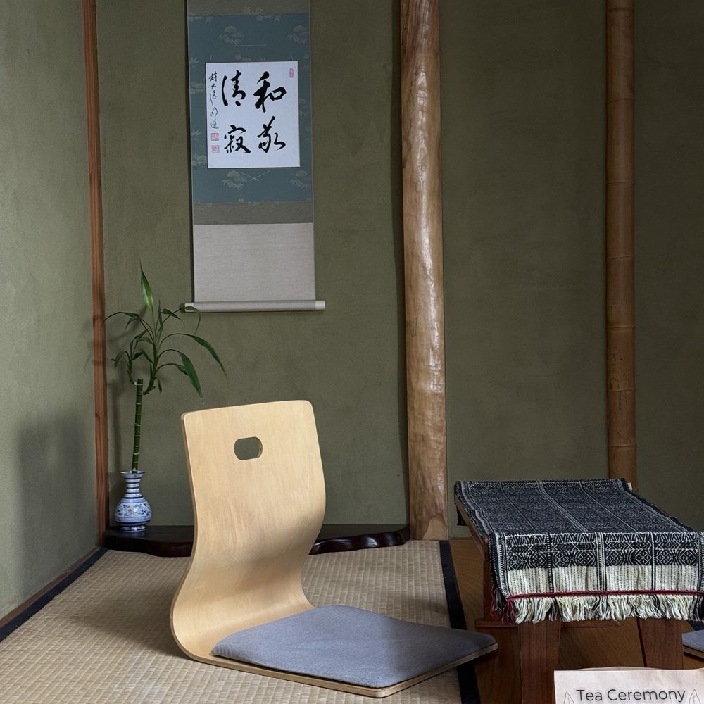 Blue Willow Teaspot - Tea Ceremony Space - Tea Rooms Near Me - Berkeley, California Blue Willow Teaspot - Tea Ceremony Space - Tea Rooms Near Me - Berkeley, California