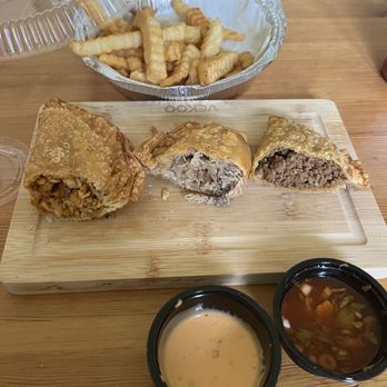 Empanada Mania - Chicken cheese, cuban & ground beef. - Empanadas Near Me - Bergenfield, New Jersey